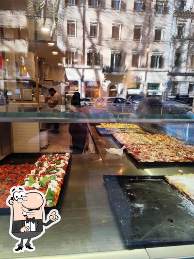La parte esterna è una caratteristica importante di Alice Pizza