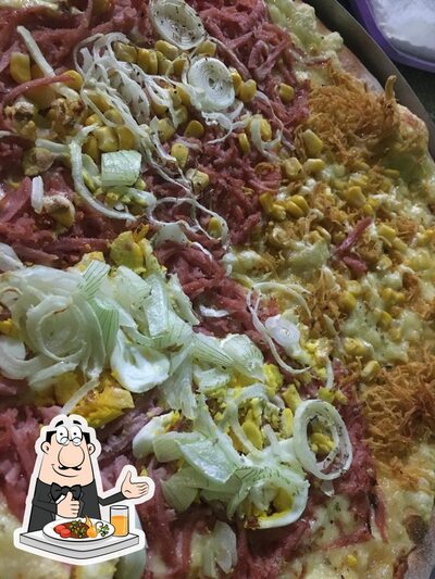 Comida em Pizzaria acochego