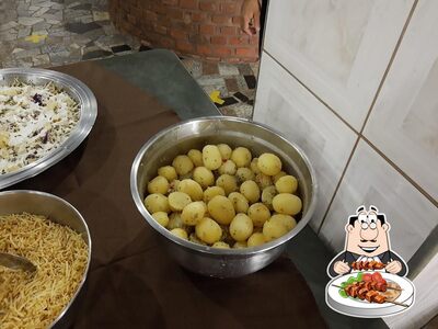 Comida em Restaurante Santa Mônica