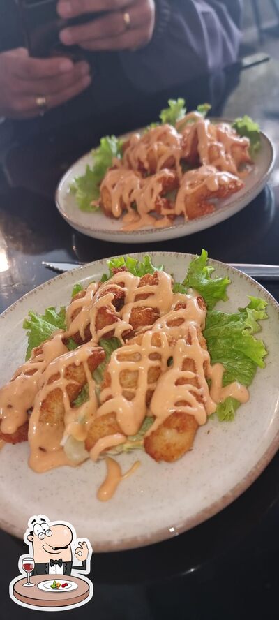 Plats à ZATHAI