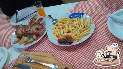 Comida em MINI RESTAURANTE SITIO DAS TORTAS
