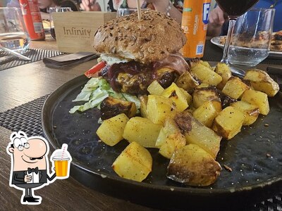 Puoi ordinare un drink dal menu
