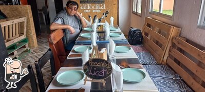 Veja imagens do interior do Maranata Food Service