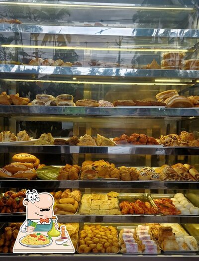 Food at MRA Bakery & Express