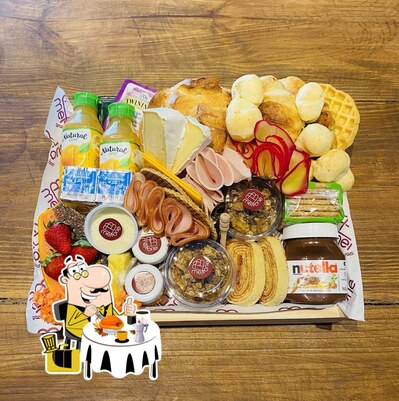 Platos en Mel e brie