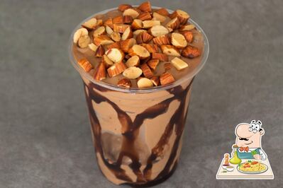 Food at Creme Shakes