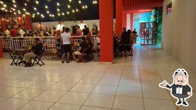 Veja imagens do interior do Quintal Dos brothers