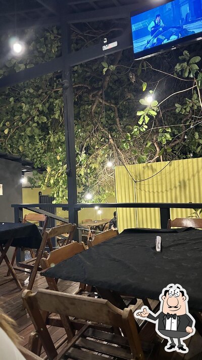 Veja imagens do interior do Manolo Hamburgueria - Alter do Chão