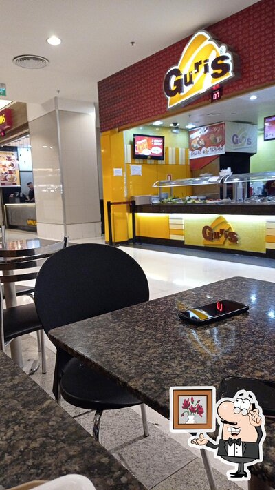 O interior do Guris