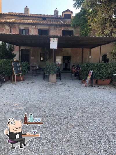 Siediti a un tavolo di MedCafe
