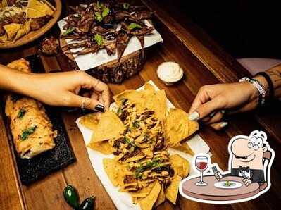 Platos en Los Vagabundos