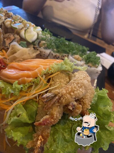 Platos en Shukai Sushi