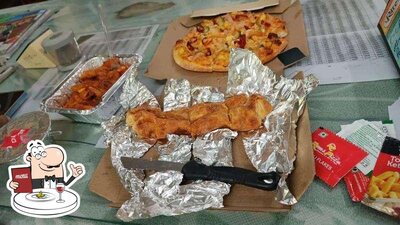 Food at Pizza Slice