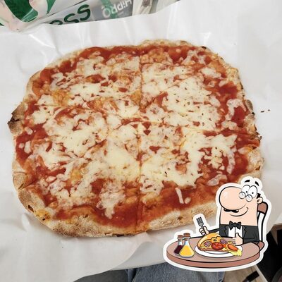 Prova una pizza al ristorante Pizzeria Vecchie Maniere