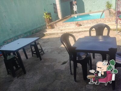 Veja imagens do interior do Navalha's Bar&Piscina