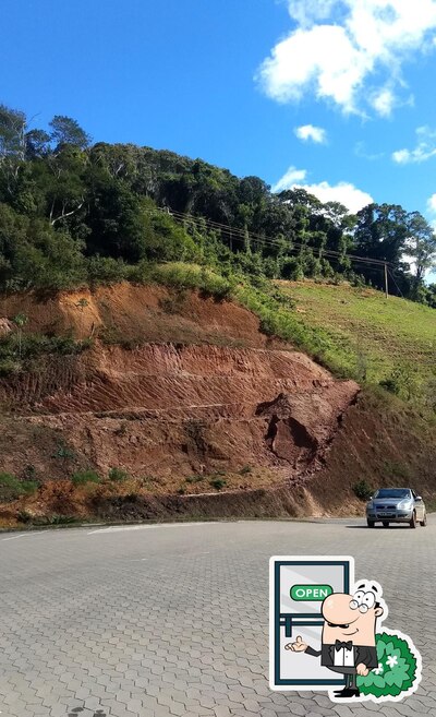 Veja a área externa do Posto Petrobras