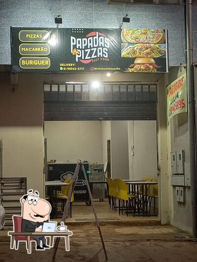 Veja imagens do interior do Papadas Pizzas