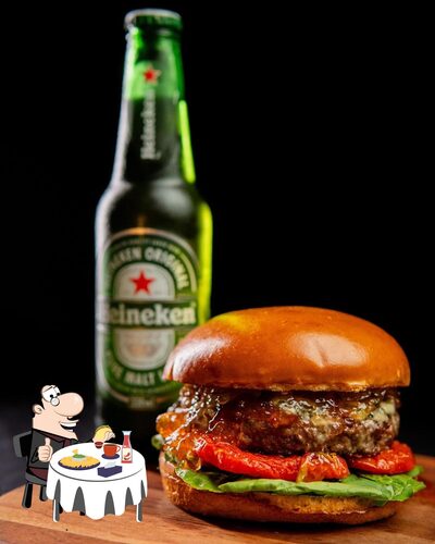 Os hambúrgueres do Divino's Burger e Pizza irão satisfazer uma variedade de gostos