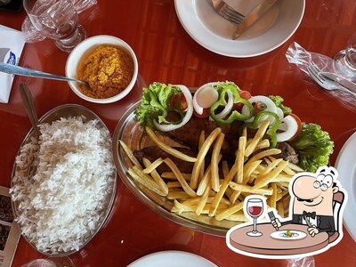 Comida em Restaurante Peixada do Maurício