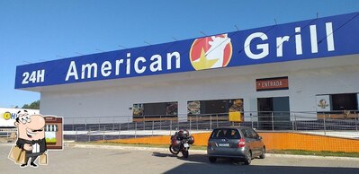 Veja imagens do exterior do American Grill