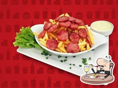Comida em Pizzaria Master