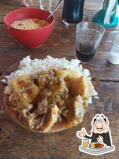 Platos en Lanchonete Tropical