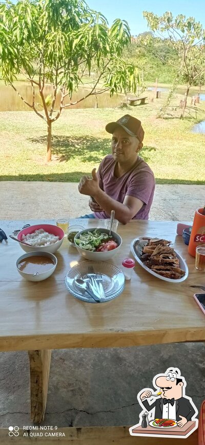 Comida em Pesque pague do Waldeilton