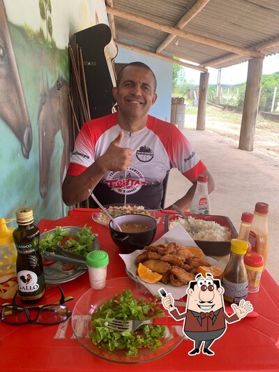 Comida em Bar rancho do Zé Brasilino