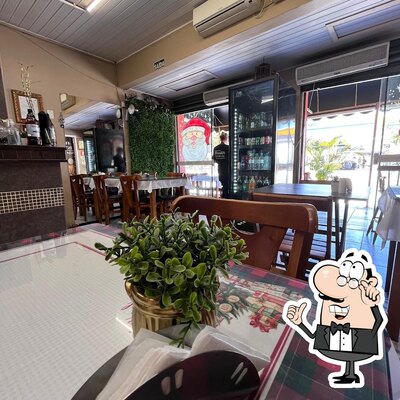 O interior do Health Bar e Restaurante