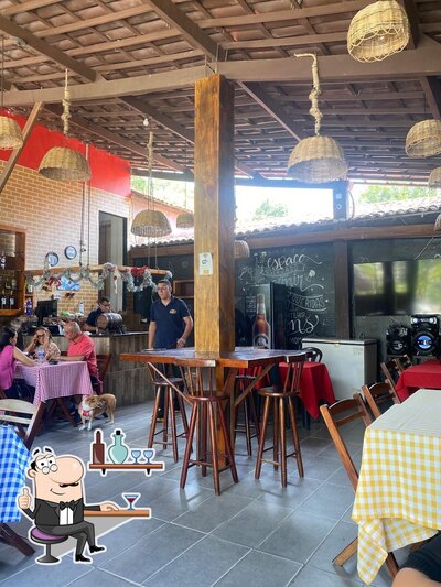 O interior do RESTAURANTE TIO CHICO