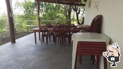 Veja imagens do interior do Restaurante Tempero Rústico