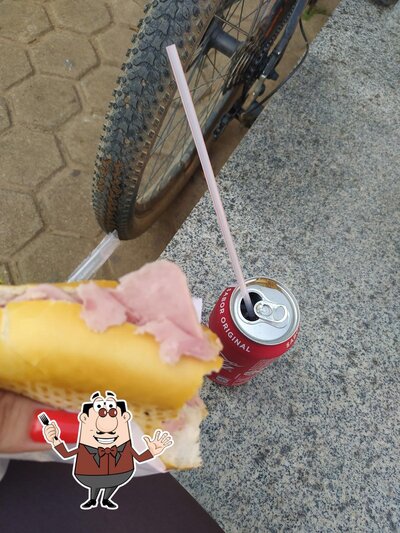 Comida em Padaria Santana