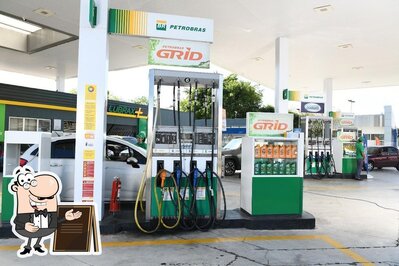 Você pode espairecer no na área externa do Posto Petrobras