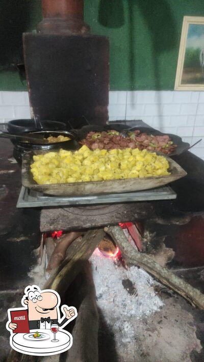 Comida em Restaurante Catavento