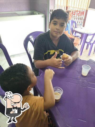 Veja imagens do interior do Blitz Açaí Riacho Fundo II