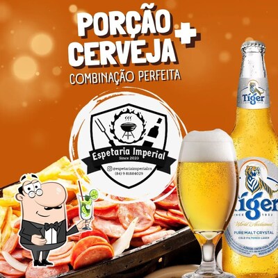 Você pode desfrutar de uma bebida do menu