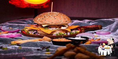 Order a burger at Chaiminati
