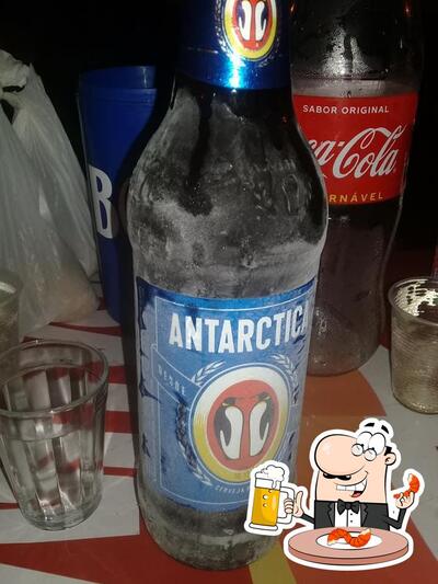 Bar Do Faustinho offerece uma seleção de cervejas