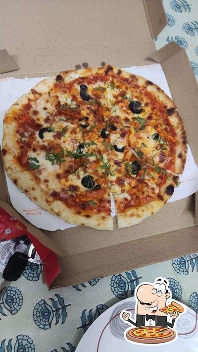 At Curry Castle, you can taste pizza