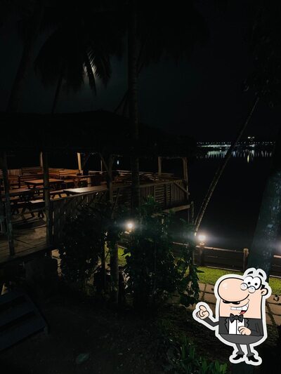 Check out how Ermad cafe looks outside