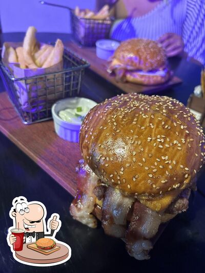 Consiga um hambúrguer no Nômade Burger House