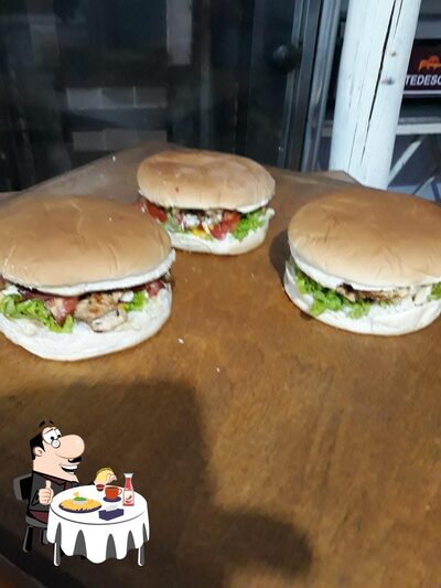 Delicie-se com um hambúrguer no Tempero de Bagé cassino