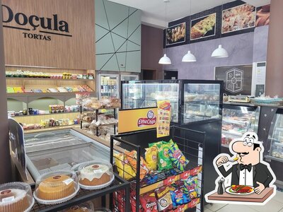 Platos en Doçula Tortas e Doces