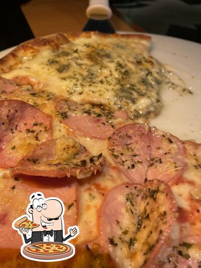 Experimente pizza no Di. Pippo Restaurante e Pizzaria Lavras Novas