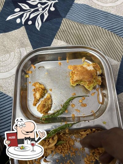 Meals at Bombai Vada Pav