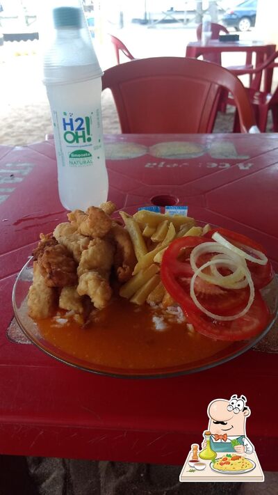 Comida em Bar do Zezinho