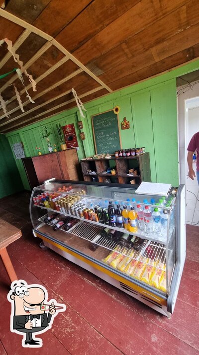 No Espaço WITAMY, você pode pedir sushi
