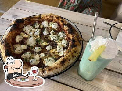 Meals at Da Nonna's Pizzeria