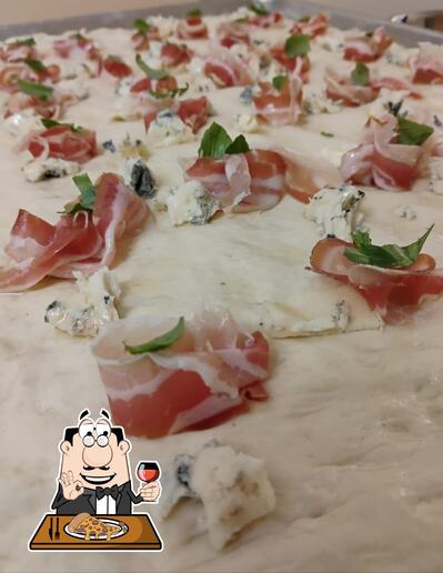 Prova una pizza al ristorante PizzaciSu’