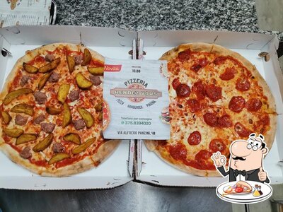 A Pizzeria Rendez Vous, puoi ordinare una bella pizza